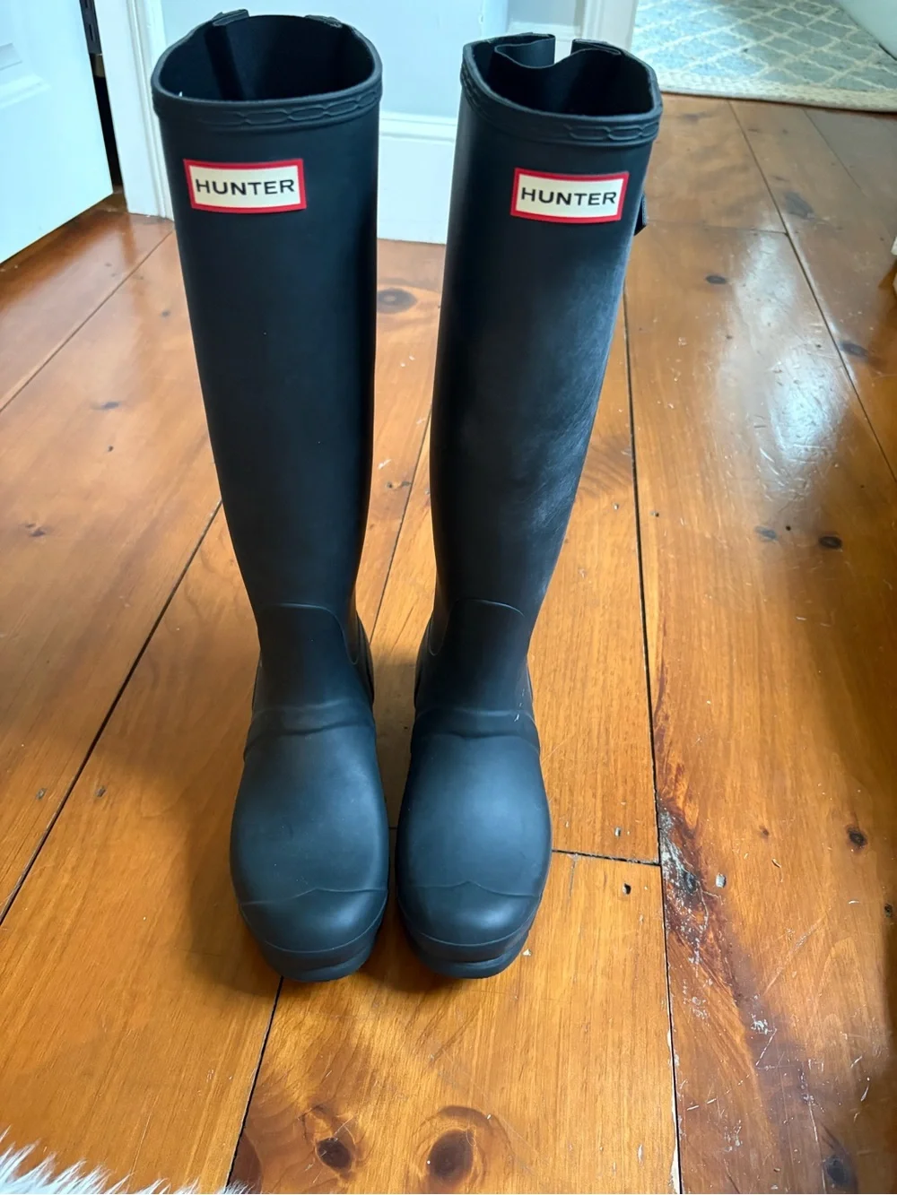 Hunter Men’s Black Rain & Snow Boots with Red Sole Accent